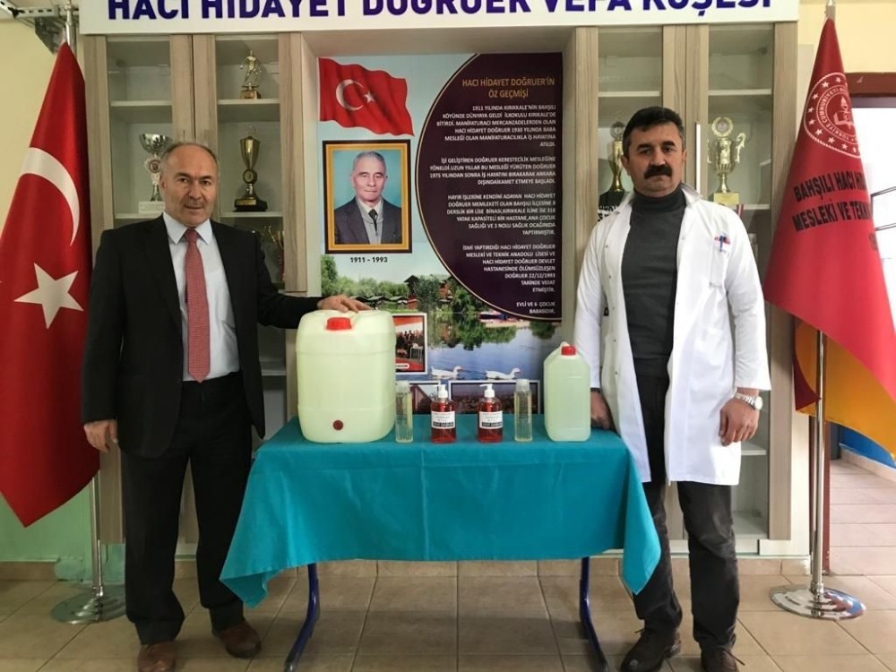 Meslek liselerinden korona virüsü mücadelesine tam destek 