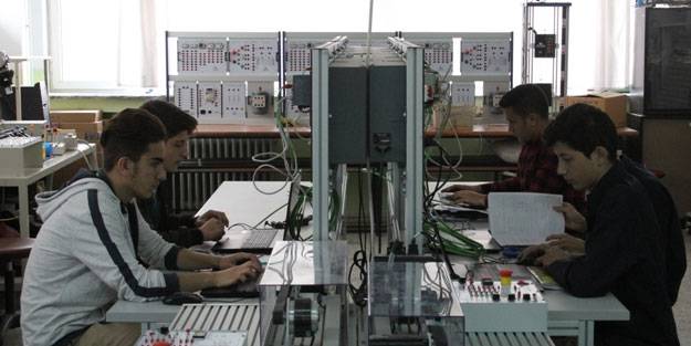 Mesleki eğitim merkezi işe yerleştiriyor mu? Meslek edindirme kursları hangi meslekler var?