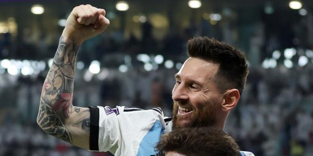 Messi attı, Arjantin tur atladı