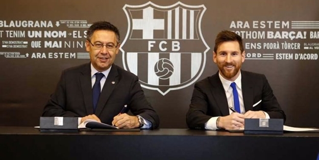 Messi resmen imzayı attı