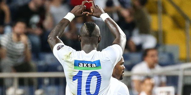 Messi ve Ronaldo'dan sonra Kasımpaşalı Diagne!