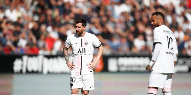 Messi'li PSG ilk yenilgisini aldı