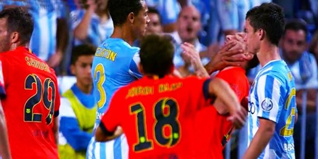 Messi'yi çenesinden tutup yere serdi!