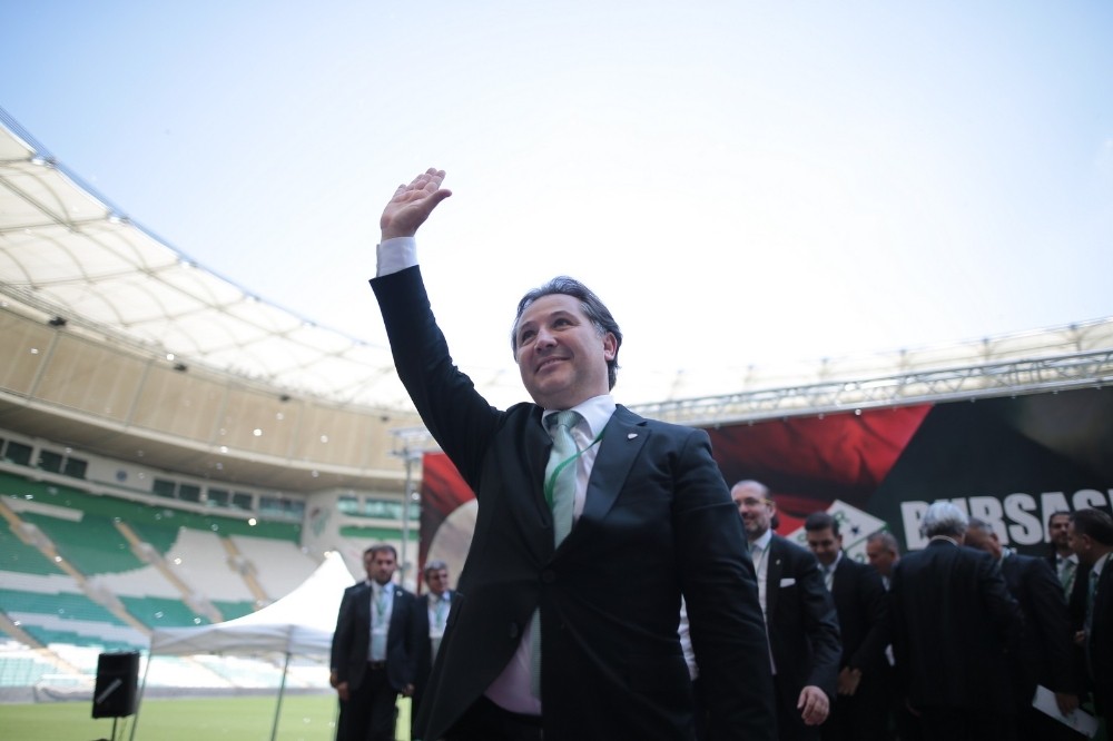 Mesut Mestan: 