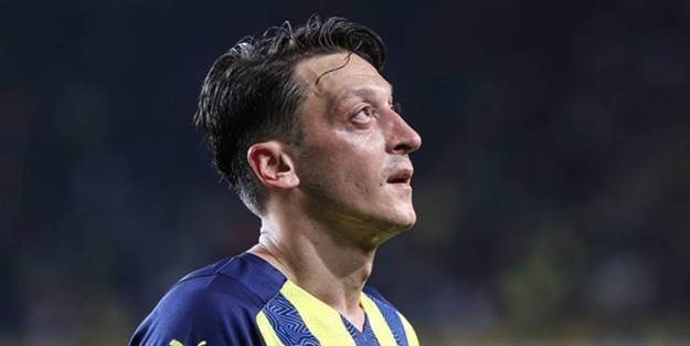 Mesut Özil ayrılıyor mu? Fenerbahçe'den açıklama geldi