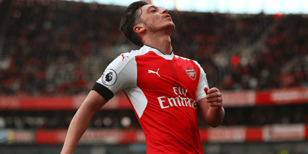 Mesut Özil'den Ermeni sevicileri kızdıracak mesaj