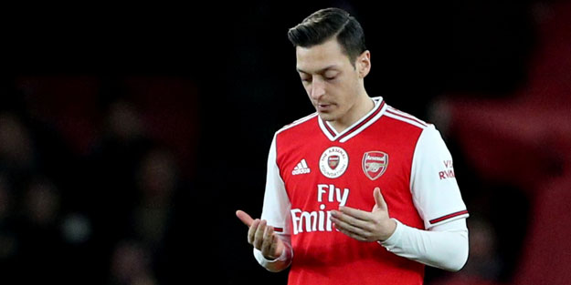 Mesut Özil'den ırkçıları çıldırtacak Ramazan paylaşımı