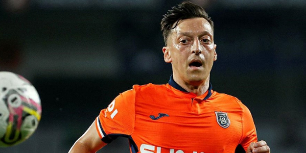 Mesut Özil'den kötü haber geldi!