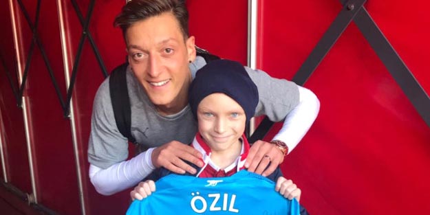 Mesut Özil'i yıkan ölüm haberi