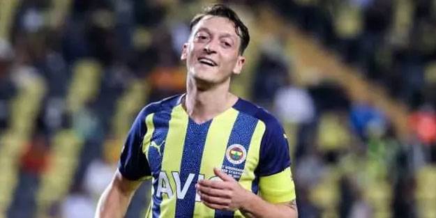 Mesut Özil’in kripto parasının ismi netleşti