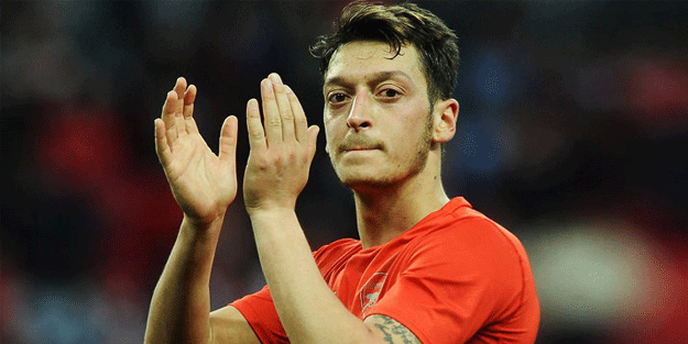 Mesut Özil'in Ramazan Bayramı paylaşımı dikkat çekti