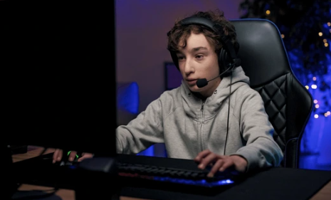 META'dan ailelere "riskli arama" uyarısı! ‘Çocuğunuz yasaklı sitelere giriyor’