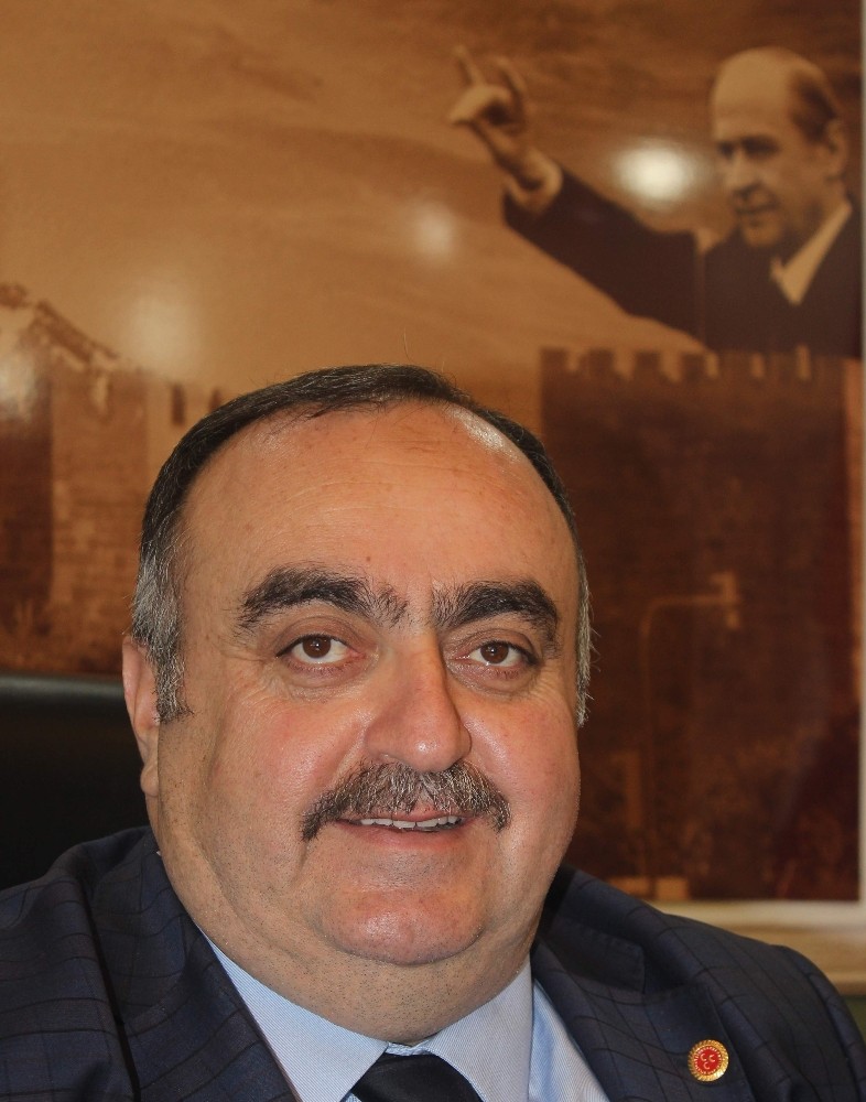 Mete Eke’den Genel Kurul öncesi Erol Bedir’e destek 
