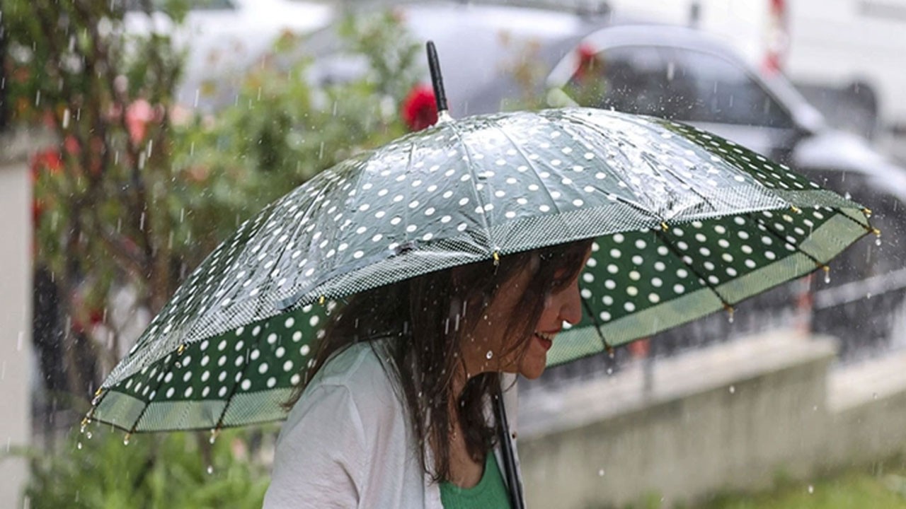 Meteoroloji açıkladı! İstanbul'a sağanak yağış bekleniyor
