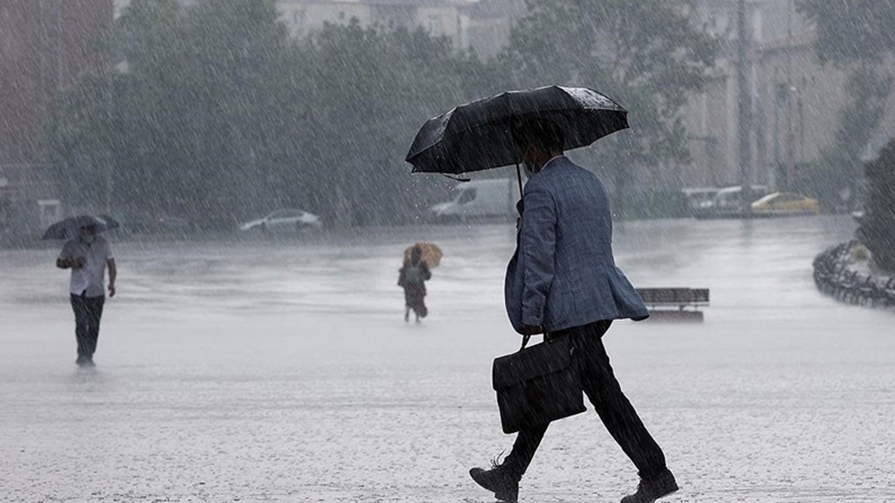 Meteoroloji il il uyardı! Sağanak ve gök gürültülü yağış geliyor