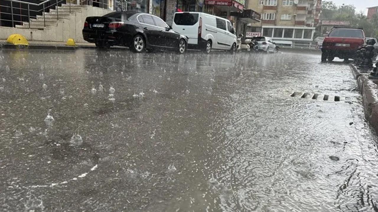 Meteoroloji uyardı: Doğu bölgelerini sel alacak!