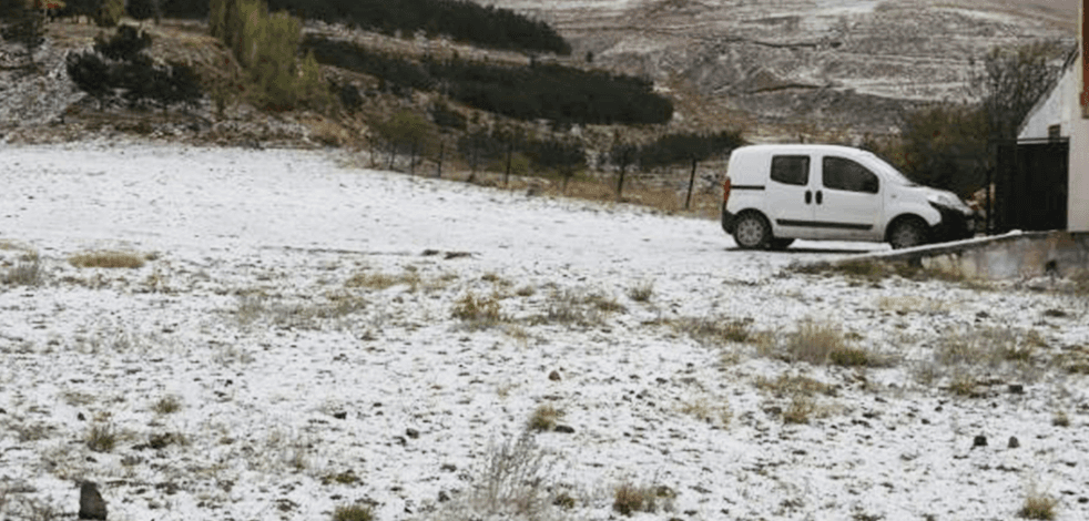 Meteoroloji uyarmıştı: Her yer bembeyaz oldu