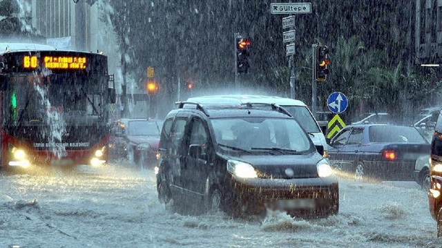 Meteorolojiden 2 ile sağanak uyarısı