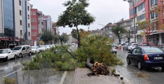 Meteoroloji'den 5 il için kuvvetli rüzgar uyarısı