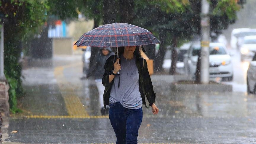 Meteoroloji'den bazı iller için gök gürültülü sağanak uyarısı