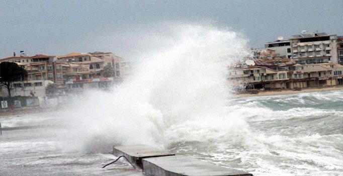 Meteoroloji'den İstanbul için sağanak yağış uyarısı...