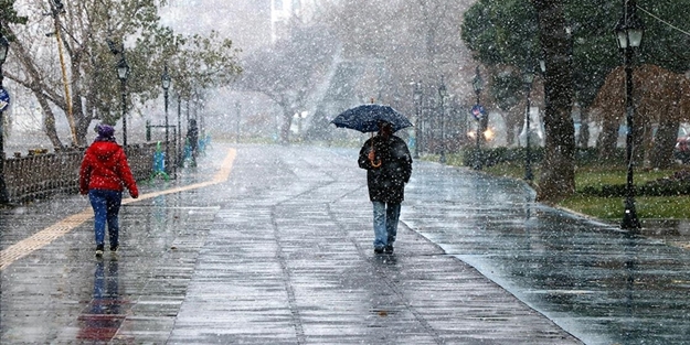 Meteorolojiden "karla karışık yağmur" uyarısı: Kuvvetli geliyor