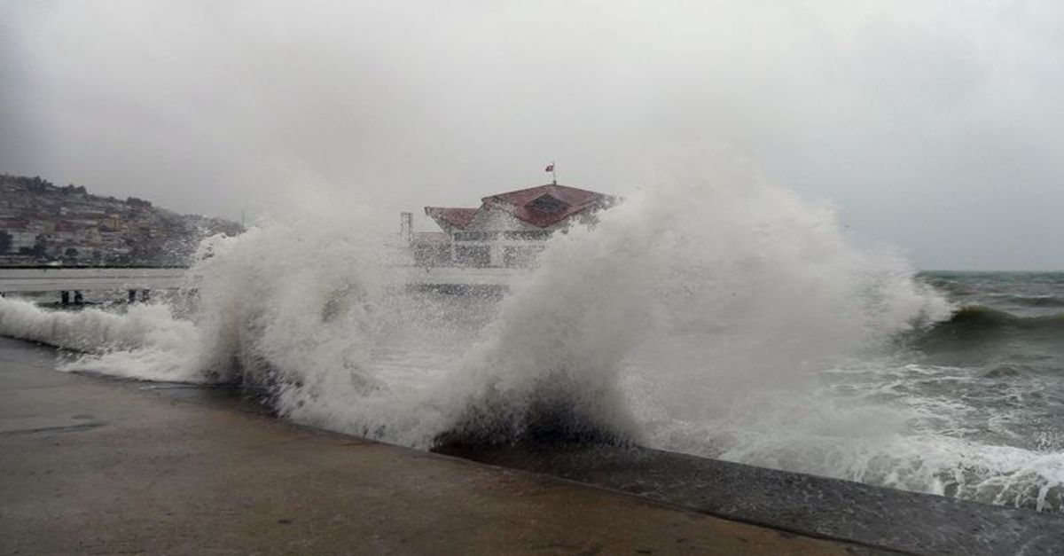 Meteoroloji'den Marmara Bölgesi için fırtına uyarısı