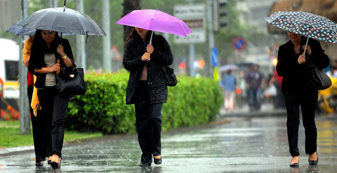 Meteoroloji'den Marmara'ya sağanak yağmur uyarısı