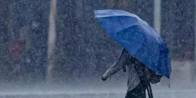 Meteoroloji’den yeni hava durumu uyarısı: O bölgelere kuvvetli rüzgar gök gürültüsü, fırtına ve sağanak geliyor