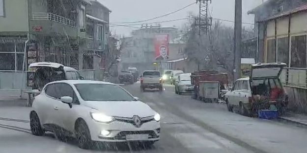 İstanbul'da kar yağışı başladı