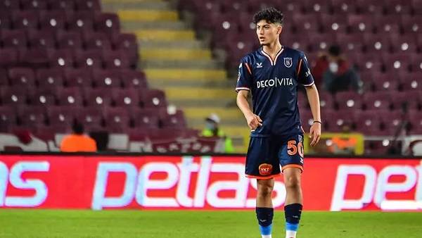 Metin Emre Karaal kimdir? Metin Emre Karaal kaç yaşında, nerede, hangi takımda oynuyor?