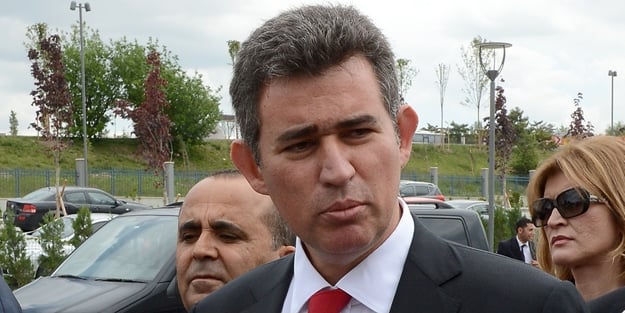 Metin Feyzioğlu fotoğraf paylaştı, ardından istifa geldi