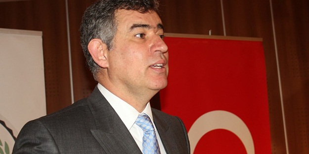 Metin Feyzioğlu'ndan barolara çarpıcı soru
