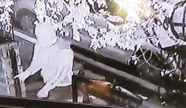 Metin Külünk'ün evine silahlı ve maskeli keşif!