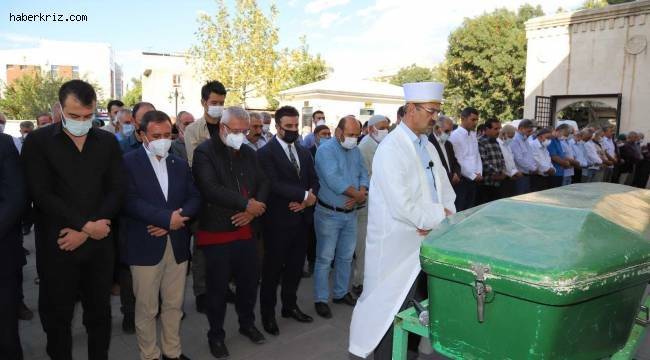 Metiner’in babası dualarla uğurlandı