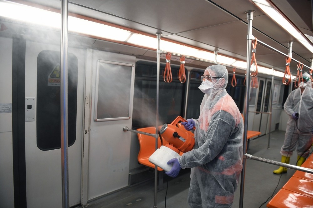 Metro ve Ankaray’da kesintisiz hijyen 