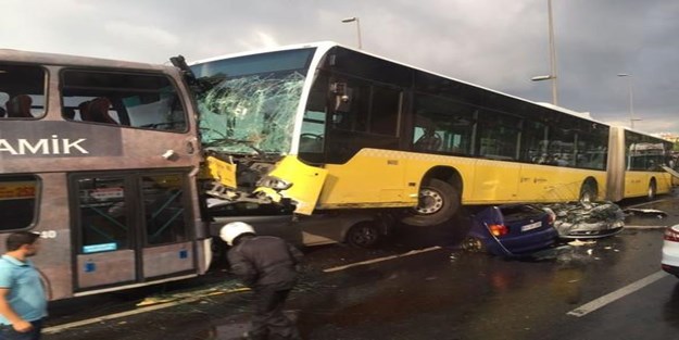 Metrobüs dehşetinden kareler