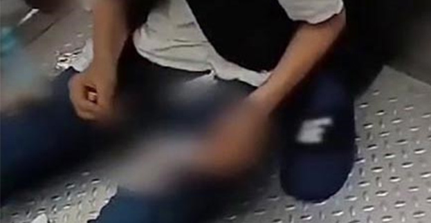Metrobüs durağında akılalmaz olay! Asansörde yaptığı pes dedirtti