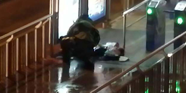 Metrobüs Durağı'nda şüpheli valiz alarmı