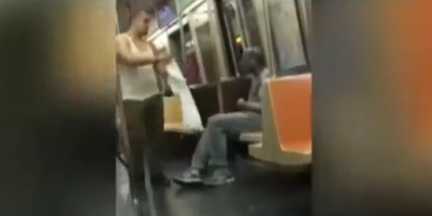 Metroda izlenme rekorları kıran görüntü