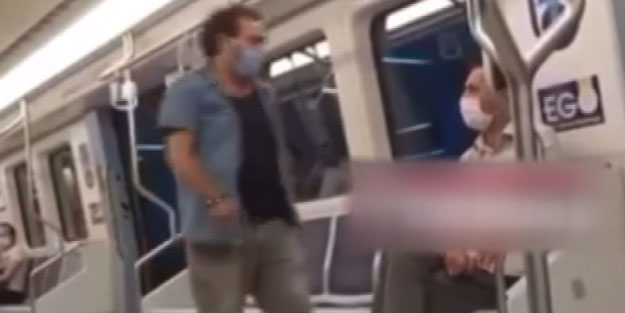 Metroda şarkı kavgası