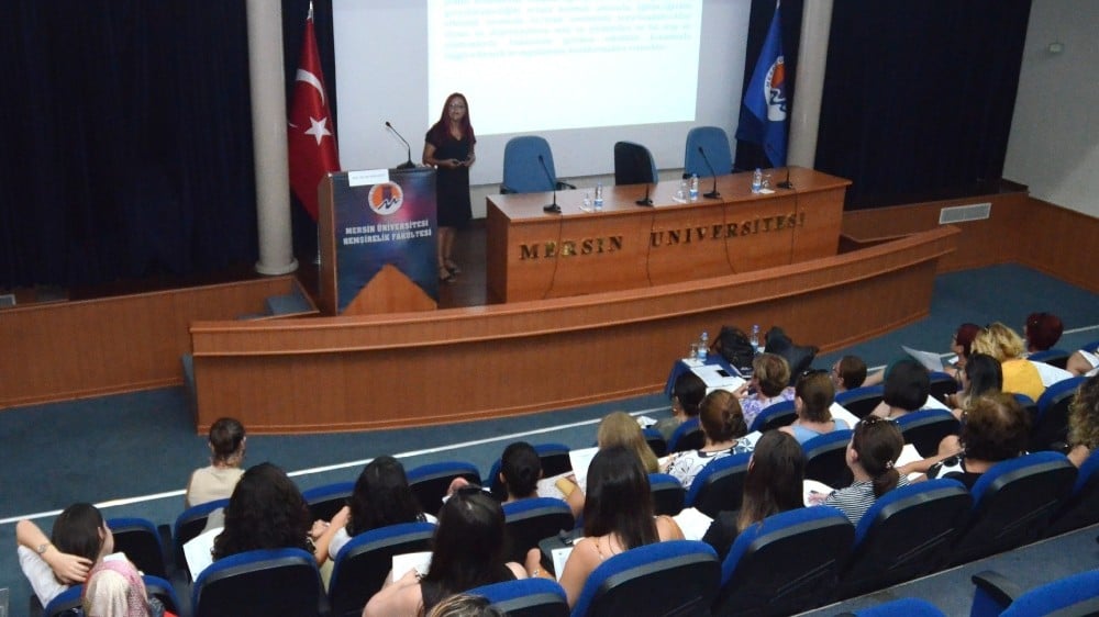 MEÜ Hemşirelik Fakültesi, Eğitici Eğitimi Semineri düzenledi 
