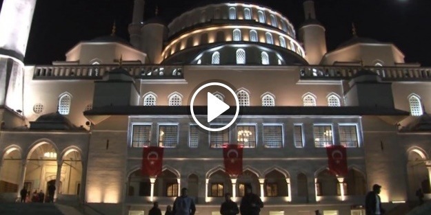 Mevlid Kandili’nde şehitler unutulmadı