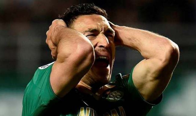 Mevlüt attı takımı 5 yedi!