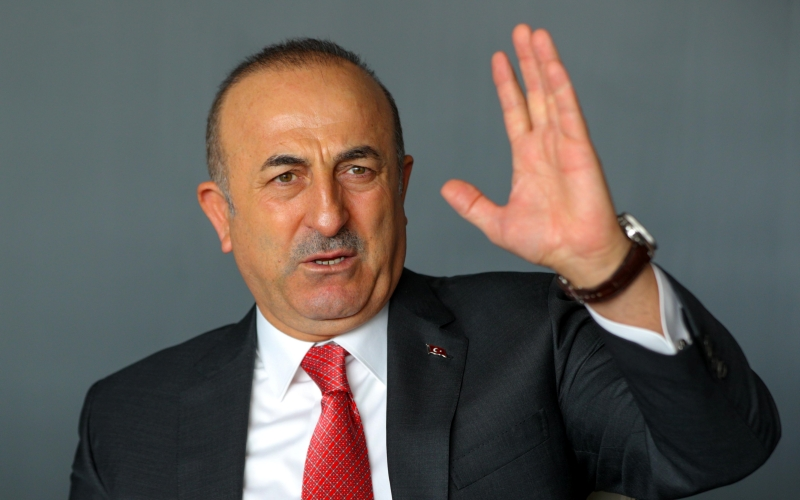 Mevlüt Çavuşoğlu, o gelişme karşısında çılgına döndü! Açtı ağzını yumdu gözünü