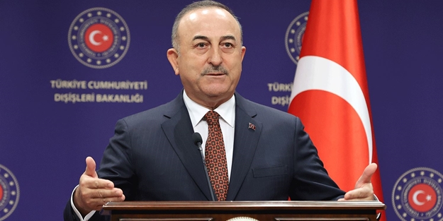 Mevlüt Çavuşoğlu'ndan alçak saldırıya sert tepki: Nefret tohumları tüm toplumunuzu zehirleyecek!