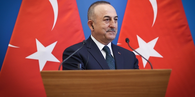 Mevlüt Çavuşoğlu'ndan İsveç açıklaması: Bu şartlarda evet diyemeyiz