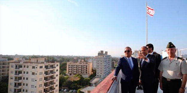 Mevlüt Çavuşoğlu’nun kritik bölgeye ziyaret! Rumlar, AB'nin kapısına koştu