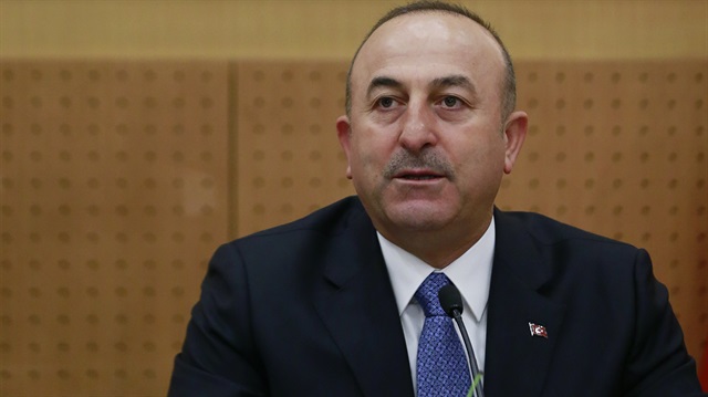 Mevlüt Çavuşoğlu'nun Rotterdam'daki mitingi engellendi