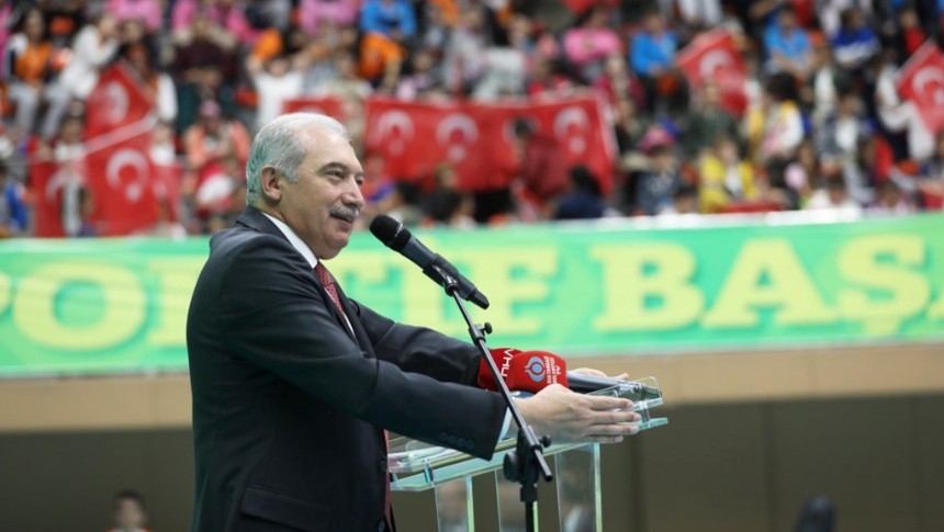 Mevlüt Uysal: Spor yapmayan kalmasın